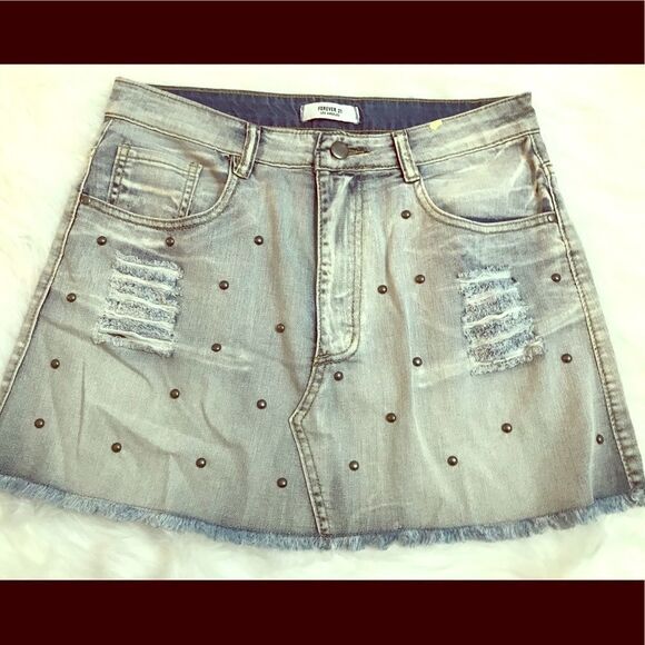 Distressed studded denim skirt - Picture 1 of 6
